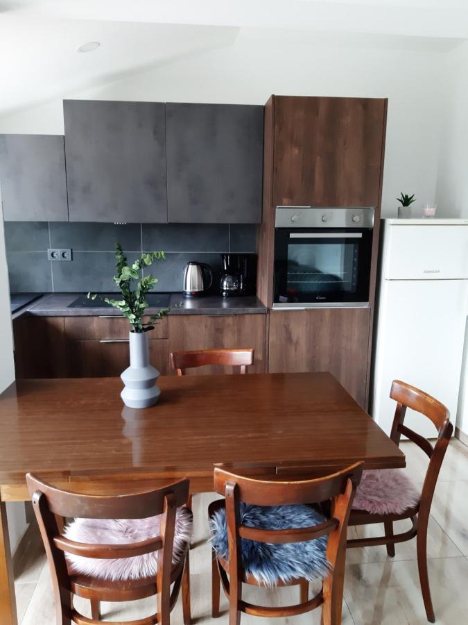 Apartments Tea And Tamara 피로바츠 외부 사진